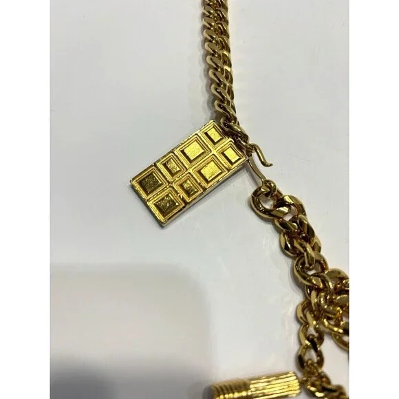 Vintage Elisabeth Arden Womens Red Door Charm Chain Belt Gold Tone 80's - Picture 8 of 8